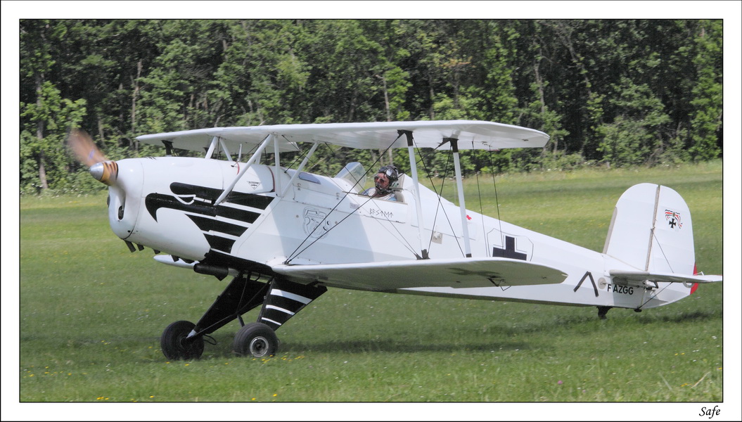 2009   05   Ferte Alais   095